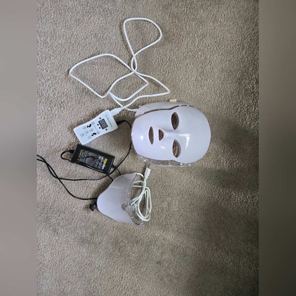 LED Light Face Mask